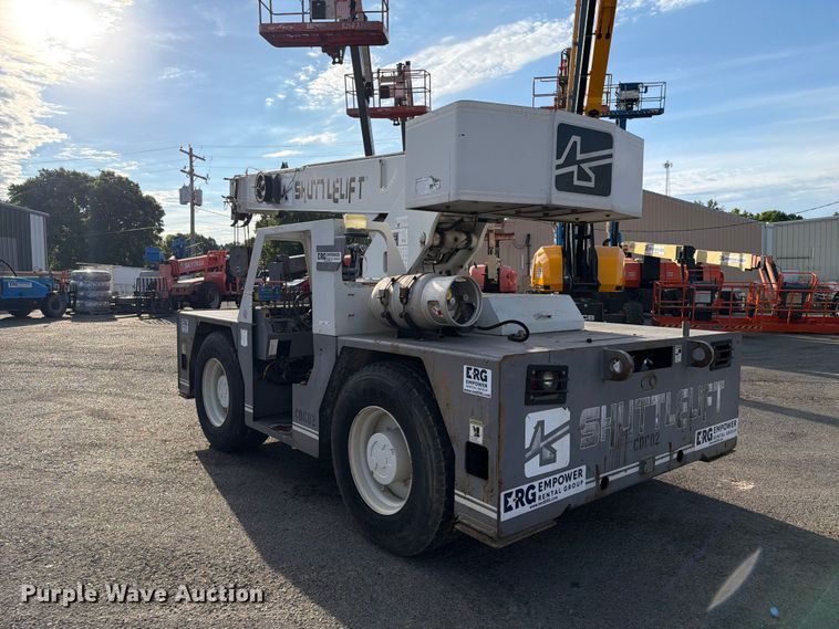 image for item FC3195 2011 Grove CD5540F crane