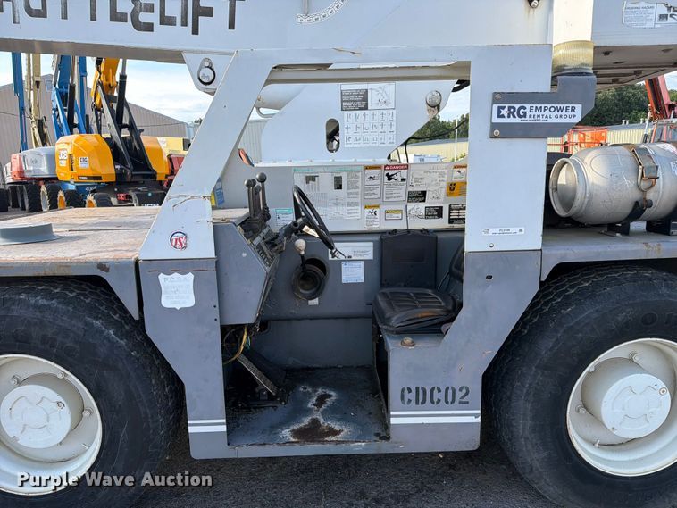 image for item FC3195 2011 Grove CD5540F crane