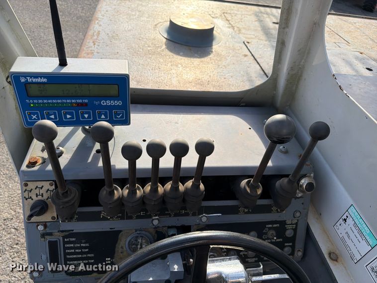 image for item FC3195 2011 Grove CD5540F crane