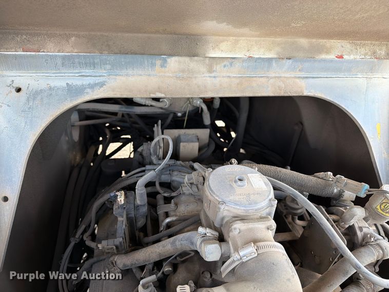 image for item FC3195 2011 Grove CD5540F crane