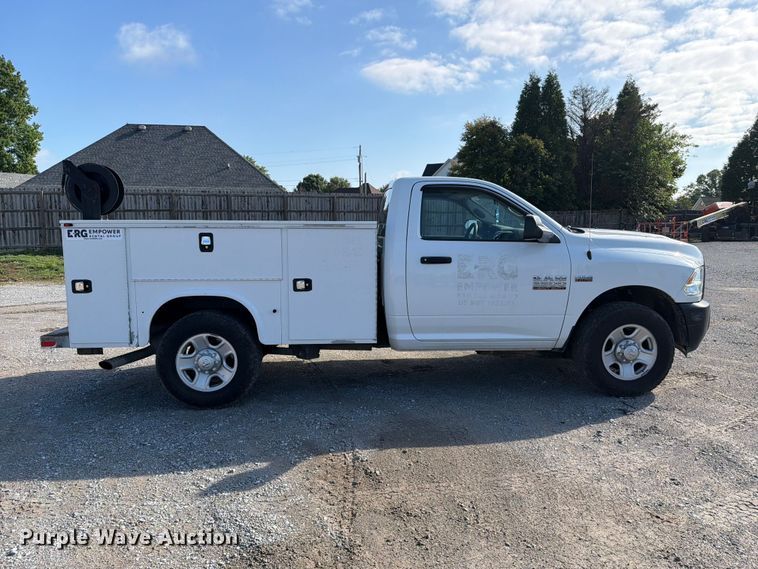 image for item FC3205 2017 RAM 2500 utility bed pickup truck