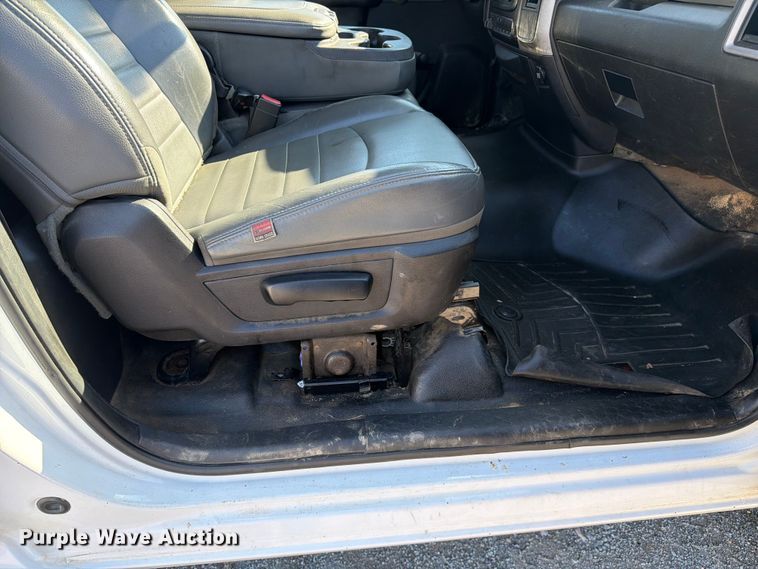image for item FC3205 2017 RAM 2500 utility bed pickup truck