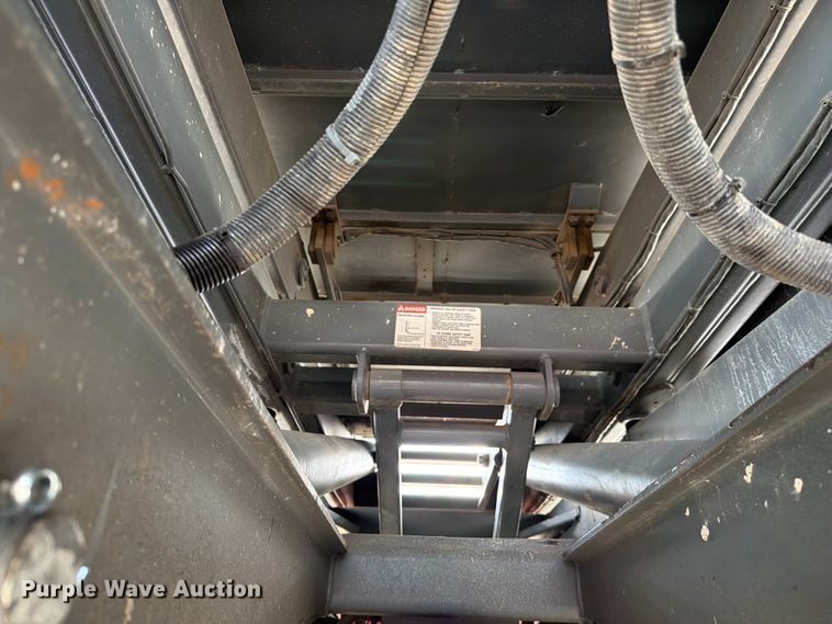 image for item FC3218 2002 SkyJack SJ8841 scissor lift