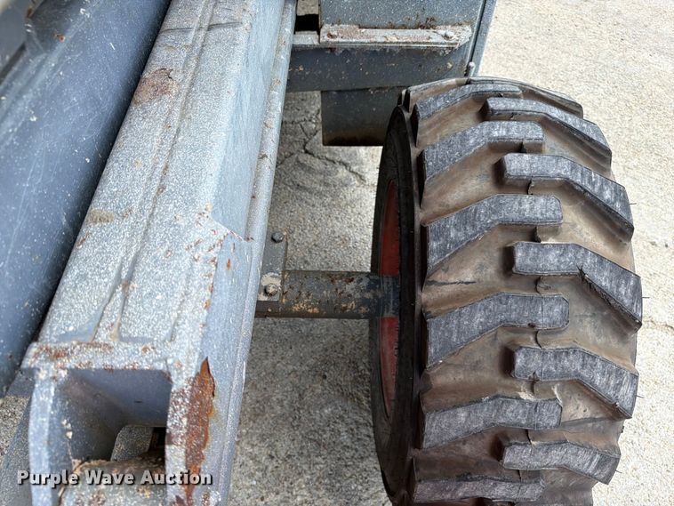 image for item FC3218 2002 SkyJack SJ8841 scissor lift