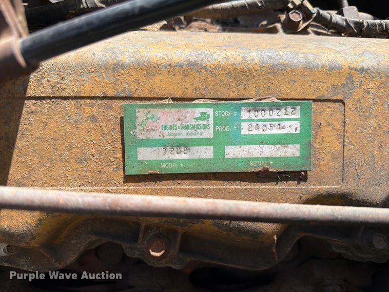 image for item FC3220 1972 Ford 900 crane truck
