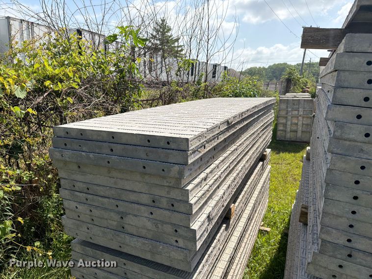 image for item FC3221 Concrete forms