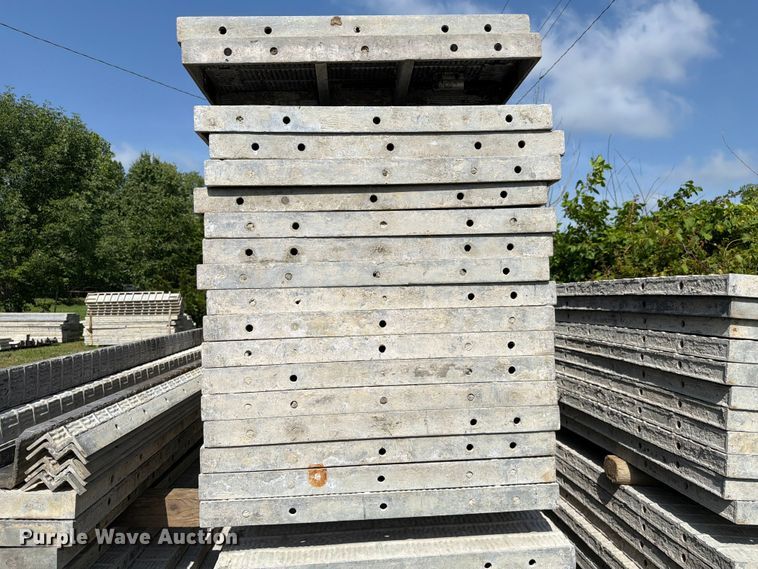 image for item FC3221 Concrete forms