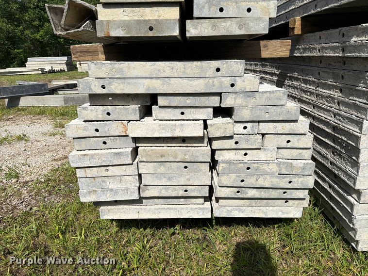 image for item FC3221 Concrete forms