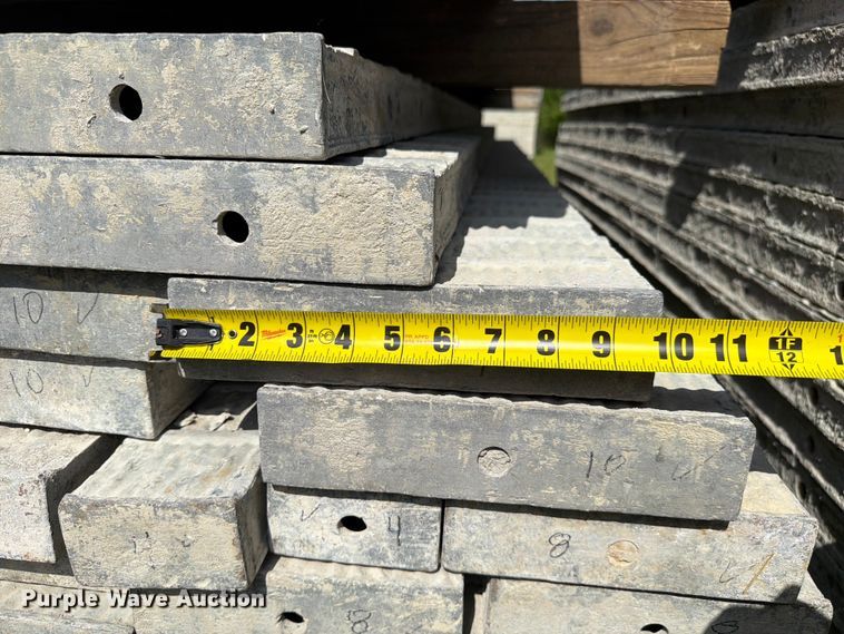 image for item FC3221 Concrete forms