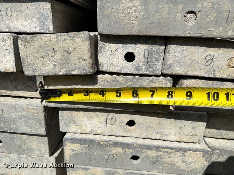 image for item FC3221 Concrete forms