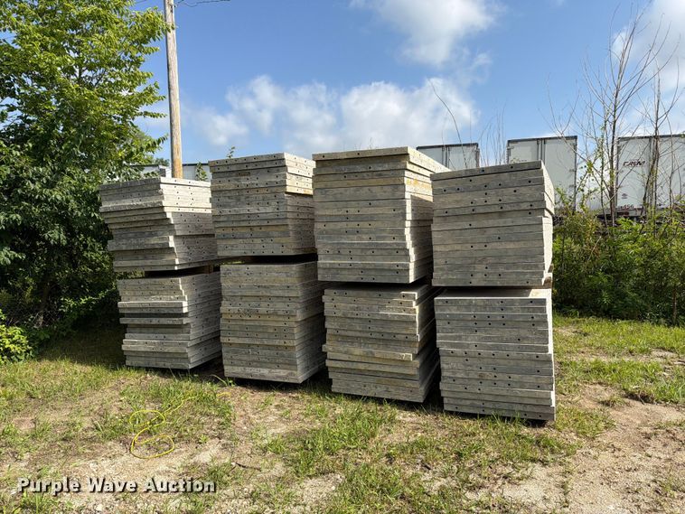 image for item FC3222 Concrete forms 