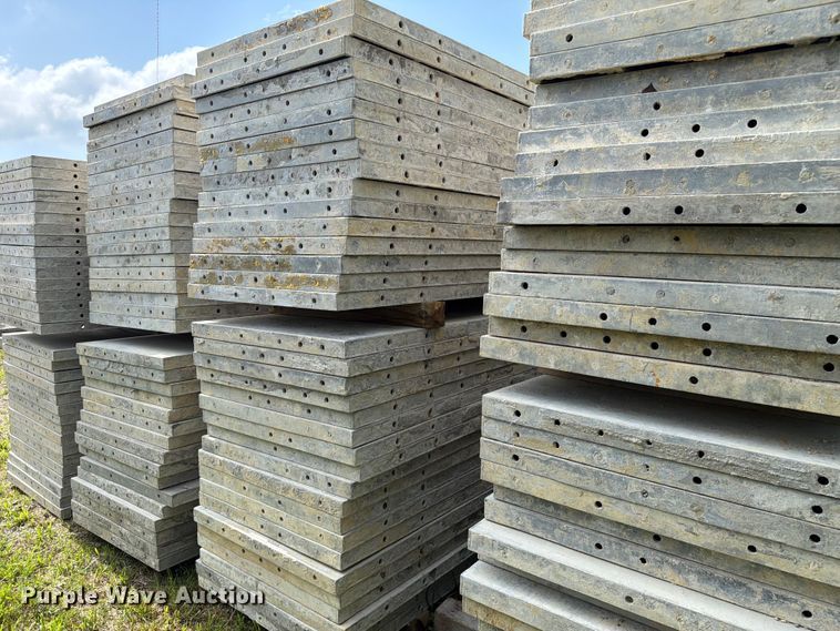 image for item FC3222 Concrete forms 