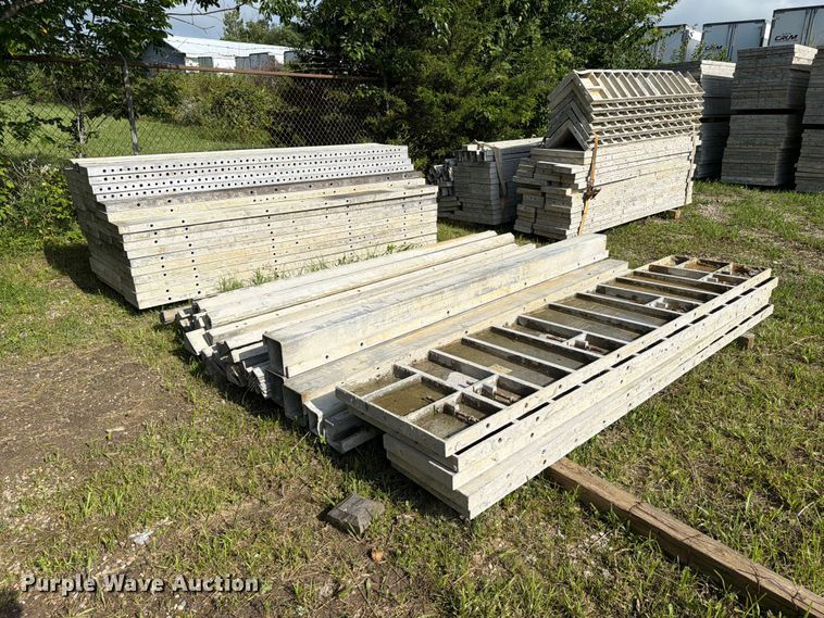 image for item FC3224 Concrete forms