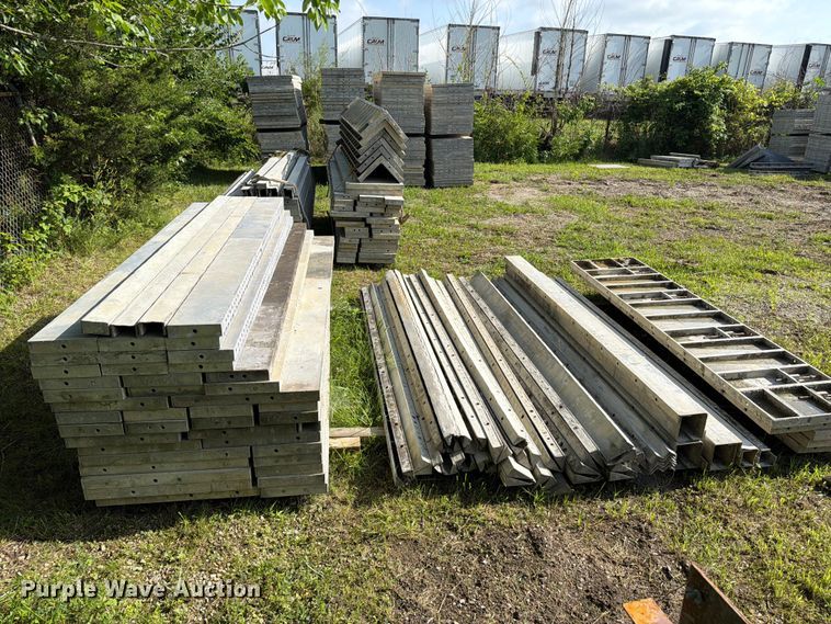 image for item FC3224 Concrete forms