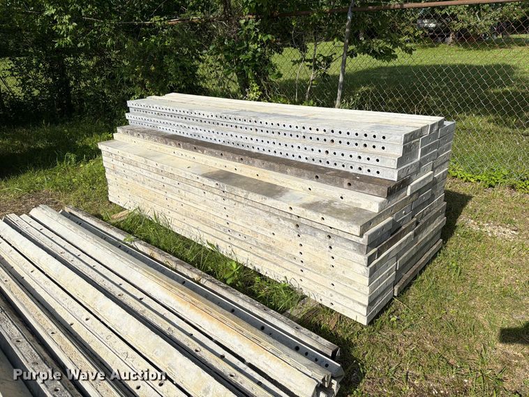 image for item FC3224 Concrete forms