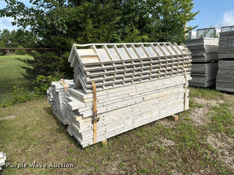 image for item FC3224 Concrete forms