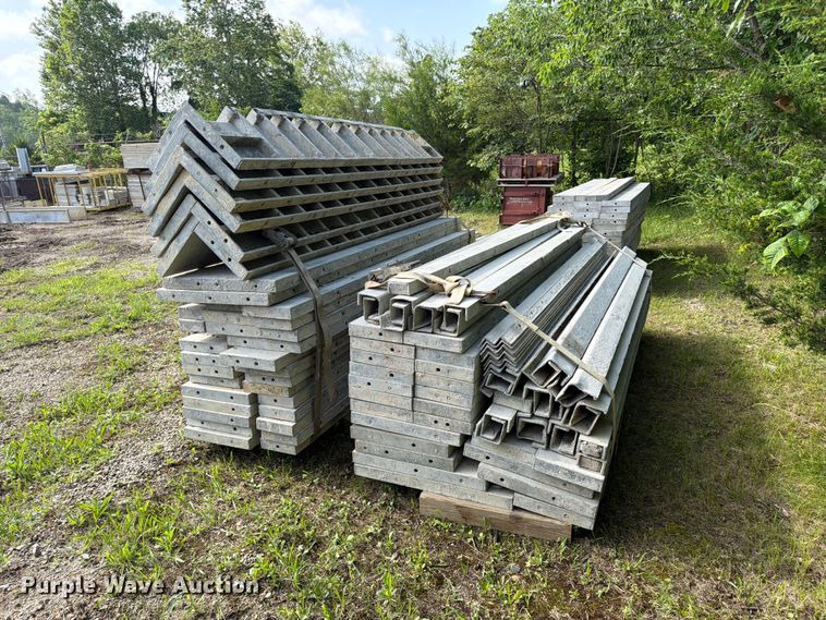 image for item FC3224 Concrete forms