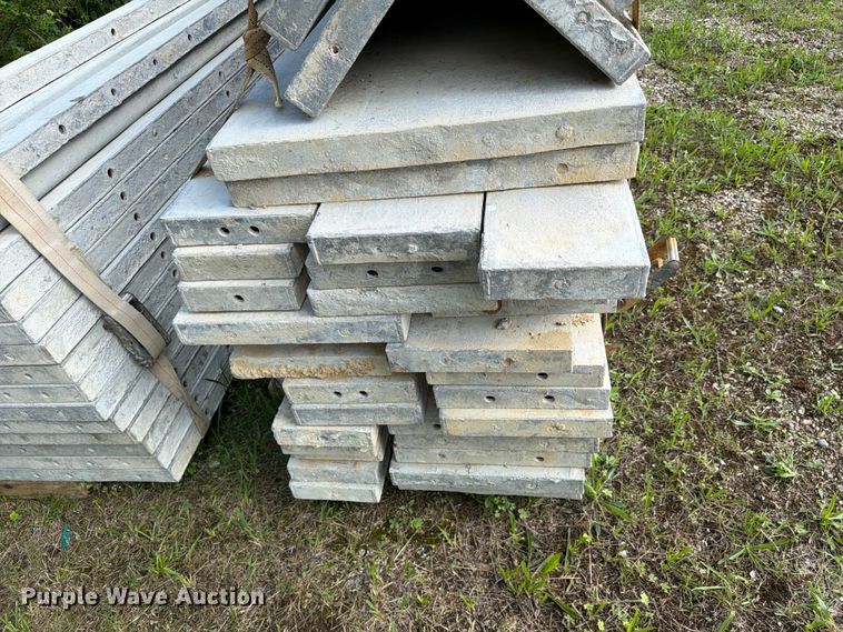 image for item FC3224 Concrete forms