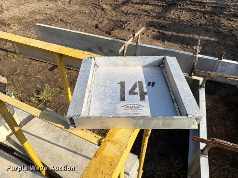 image for item FC3225 Concrete forms and equipment.