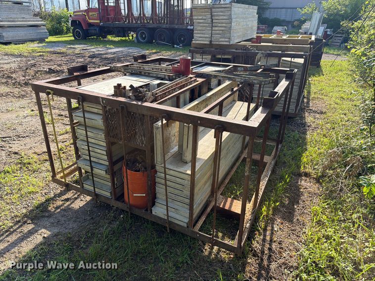 image for item FC3225 Concrete forms and equipment.