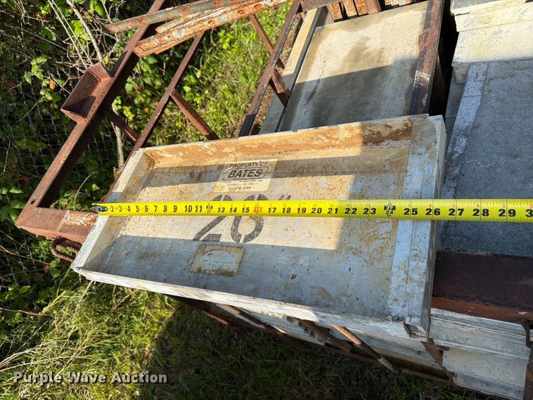 image for item FC3225 Concrete forms and equipment.