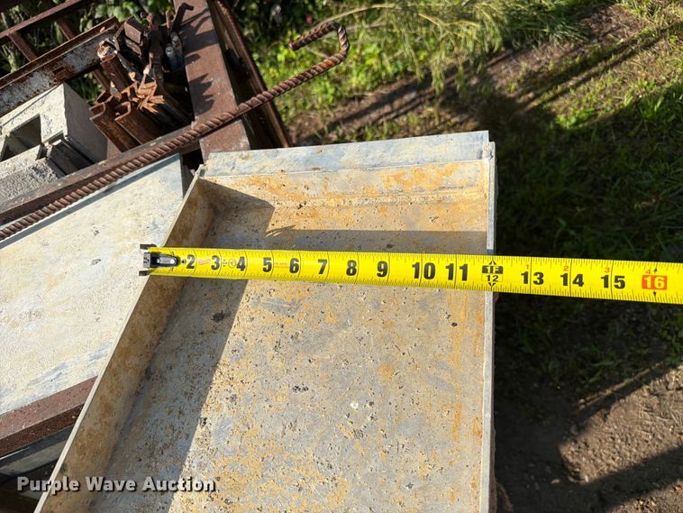 image for item FC3225 Concrete forms and equipment.