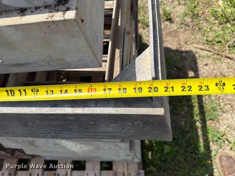 image for item FC3226 Concrete equipment