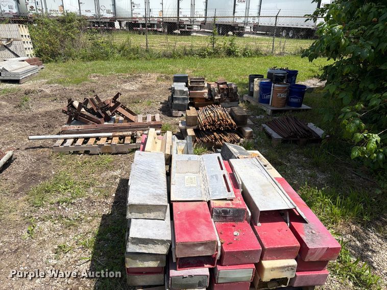 image for item FC3226 Concrete equipment