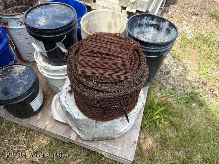 image for item FC3226 Concrete equipment