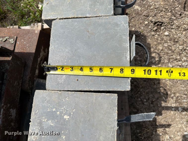 image for item FC3226 Concrete equipment