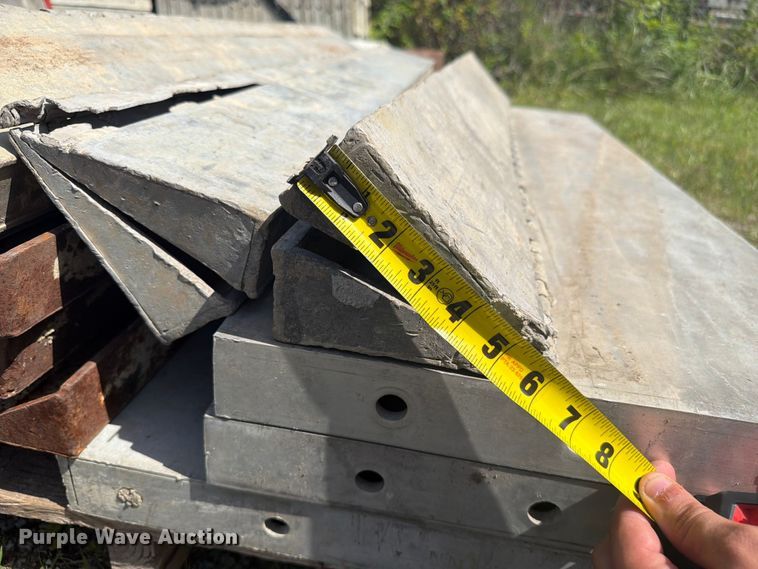 image for item FC3227 Concrete forms