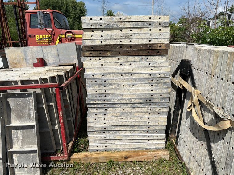 image for item FC3227 Concrete forms