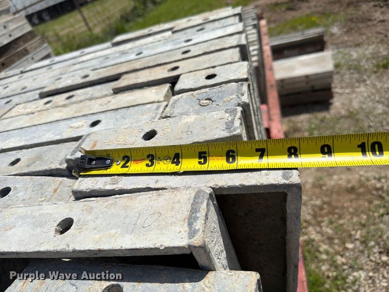 image for item FC3227 Concrete forms