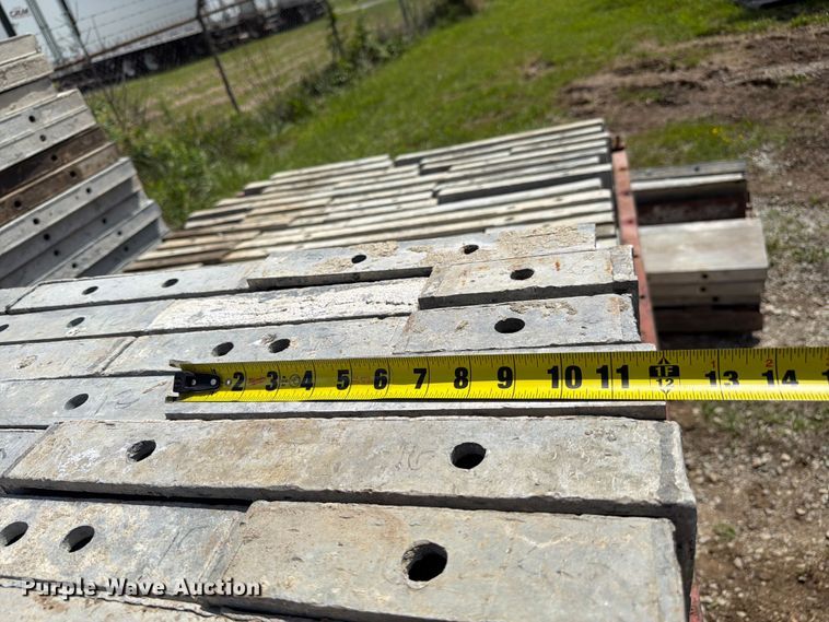 image for item FC3227 Concrete forms