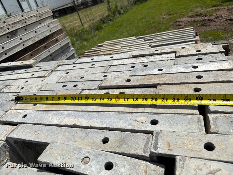 image for item FC3227 Concrete forms