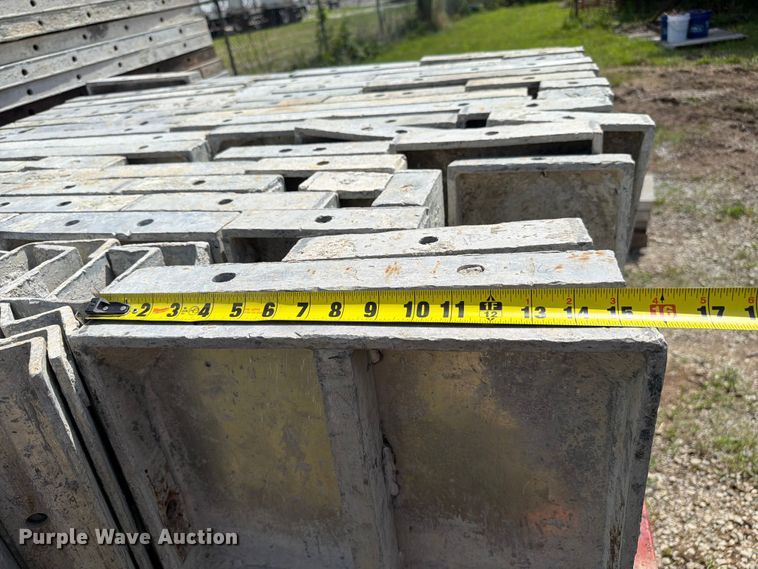image for item FC3227 Concrete forms