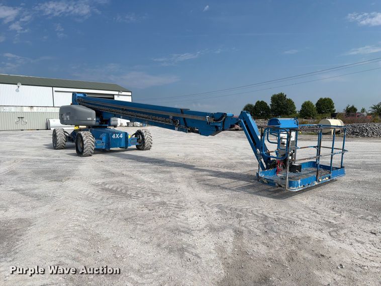 image for item FC3240 2011 Genie S-125 boom lift