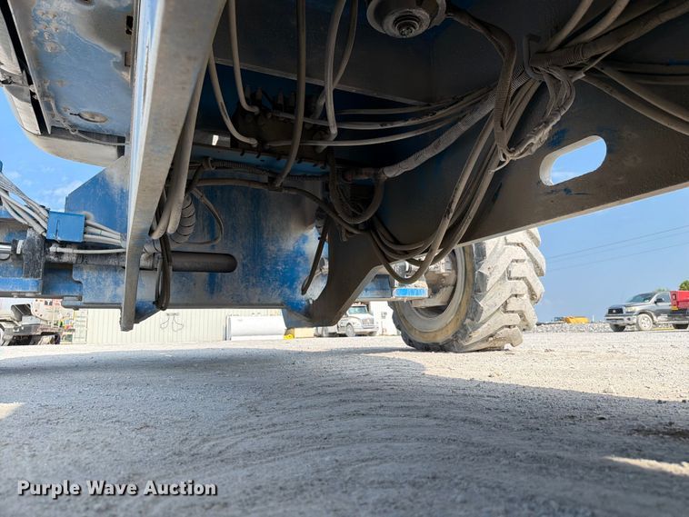 image for item FC3240 2011 Genie S-125 boom lift