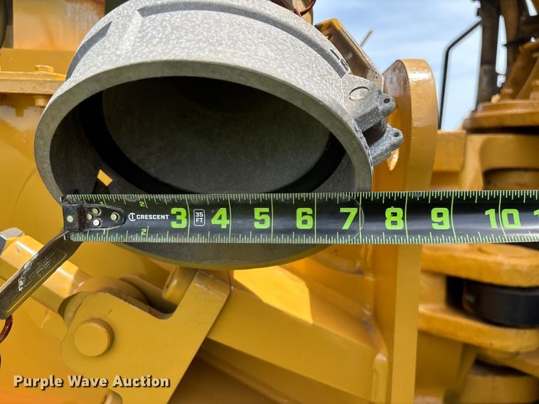 image for item FG0475 2015 Caterpillar 745C articulated water truck