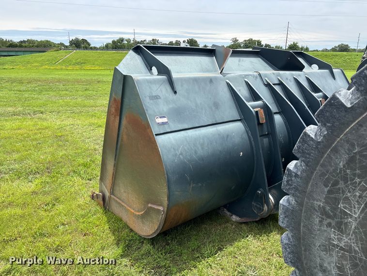 image for item FG0476 Hyundai HL980A wheel loader