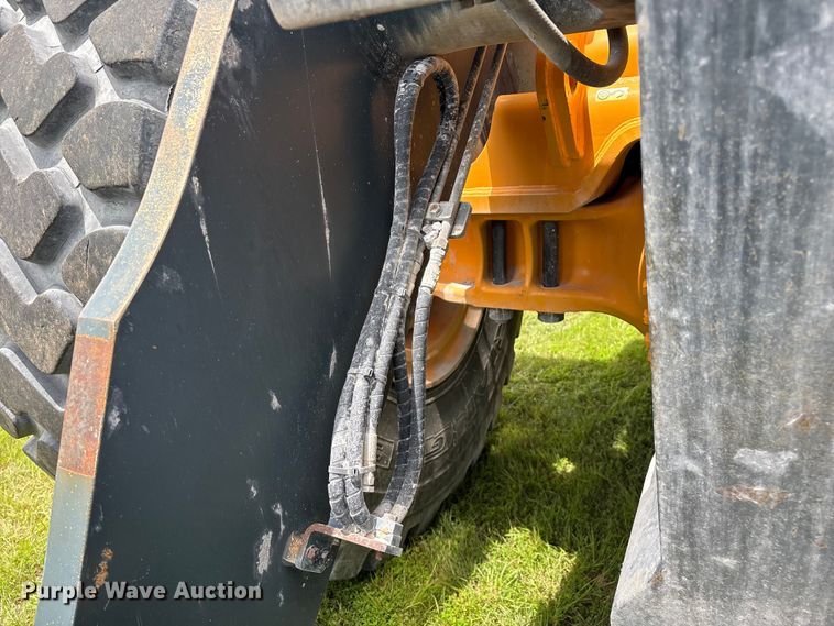 image for item FG0476 Hyundai HL980A wheel loader