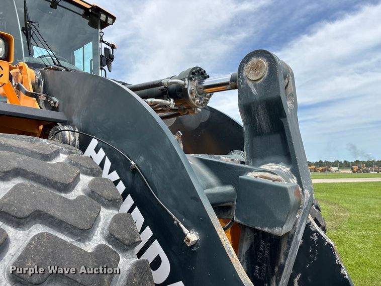 image for item FG0476 Hyundai HL980A wheel loader