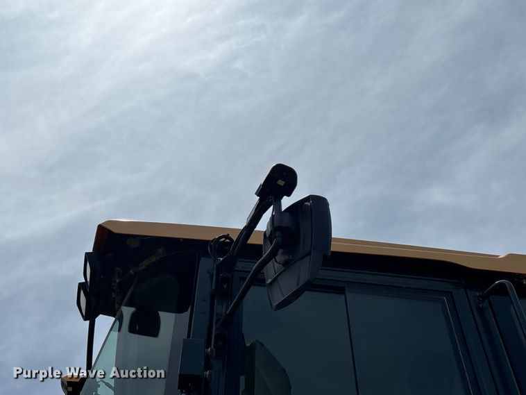 image for item FG0476 Hyundai HL980A wheel loader