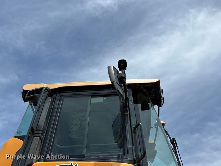 image for item FG0476 Hyundai HL980A wheel loader