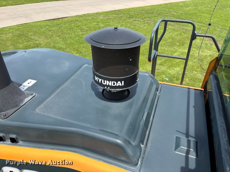 image for item FG0476 Hyundai HL980A wheel loader