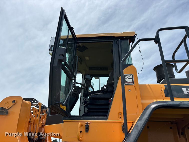 image for item FG0476 Hyundai HL980A wheel loader