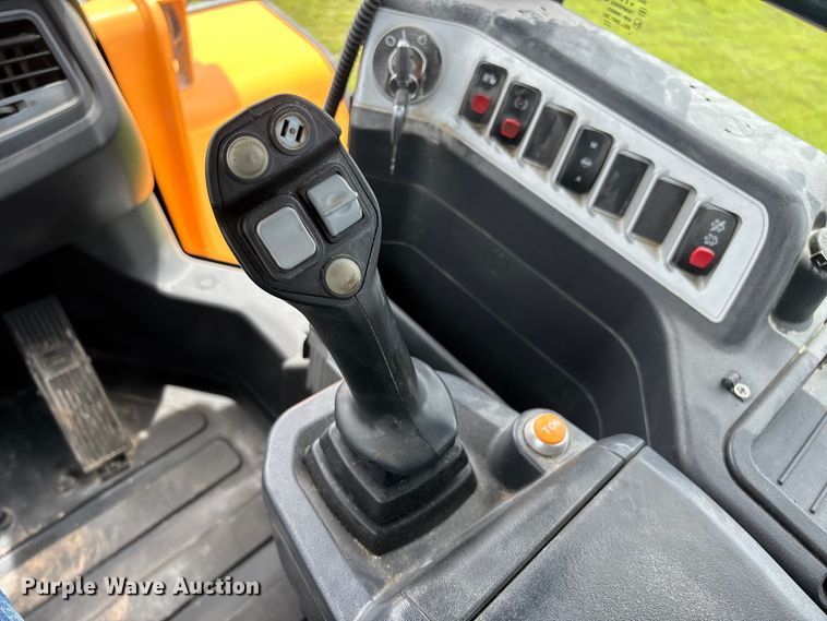 image for item FG0476 Hyundai HL980A wheel loader