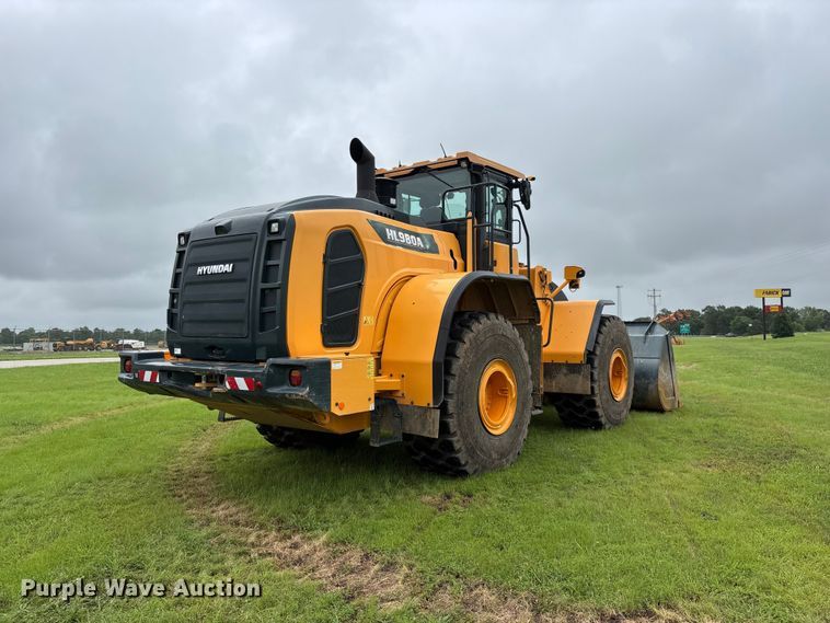image for item FG0478 2023 Hyundai HL980A wheel loader
