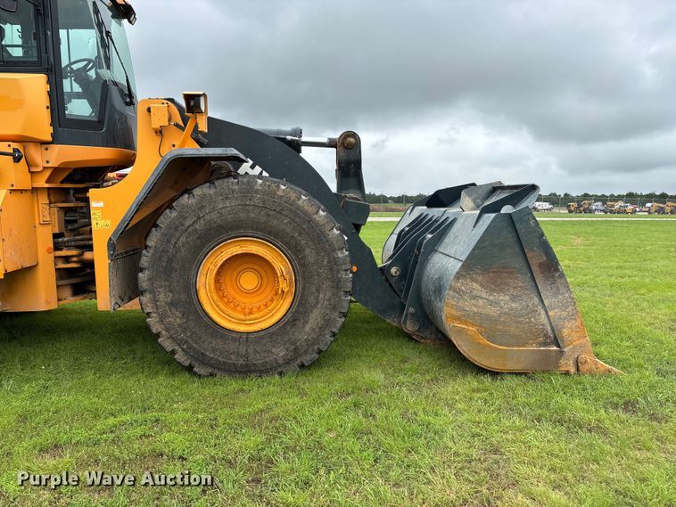 image for item FG0478 2023 Hyundai HL980A wheel loader
