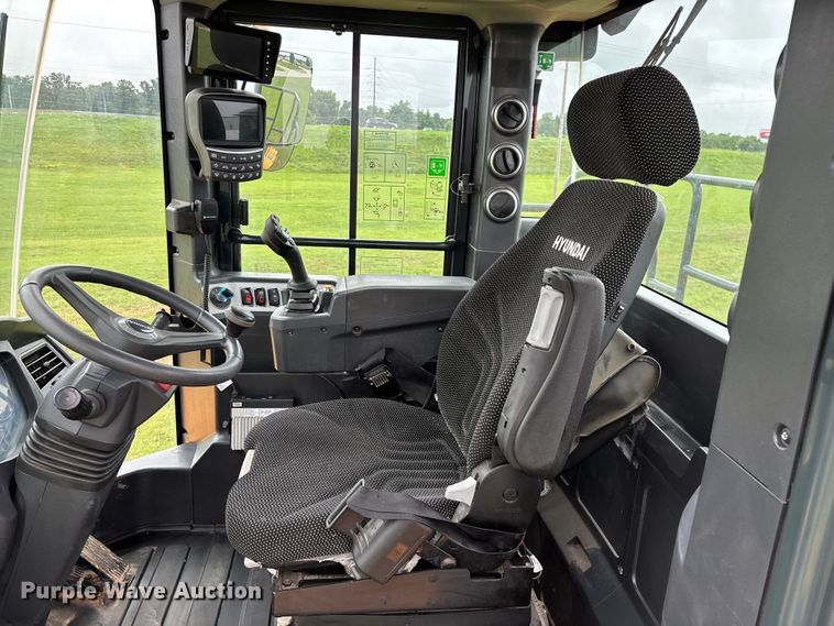 image for item FG0478 2023 Hyundai HL980A wheel loader